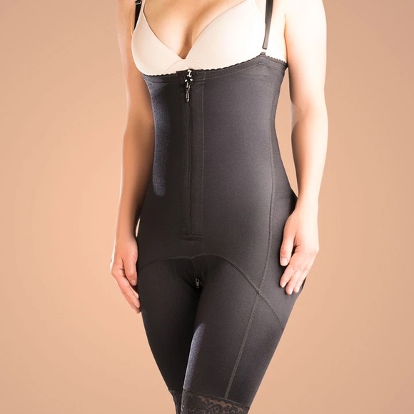 Shapewear - Picture 3 of 5